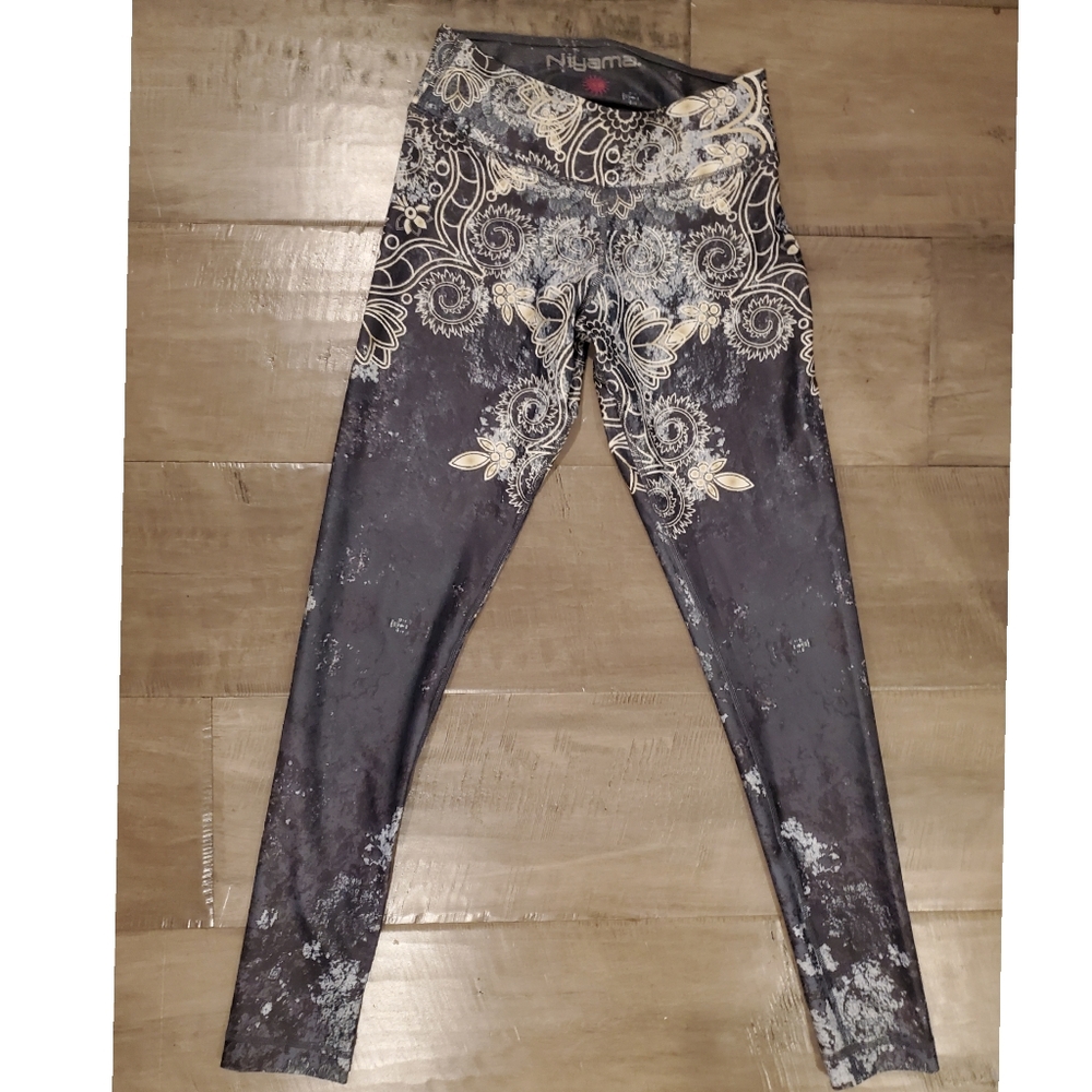 Niyama yoga leggings xs